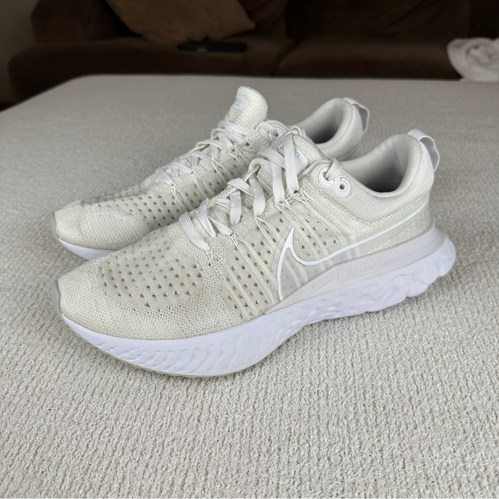 Nike React Run Infinity Flyknit 2 White/Cream Shoes